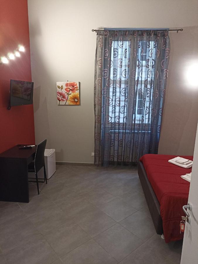 Oasi Del Turista Apartment Palermo Bagian luar foto